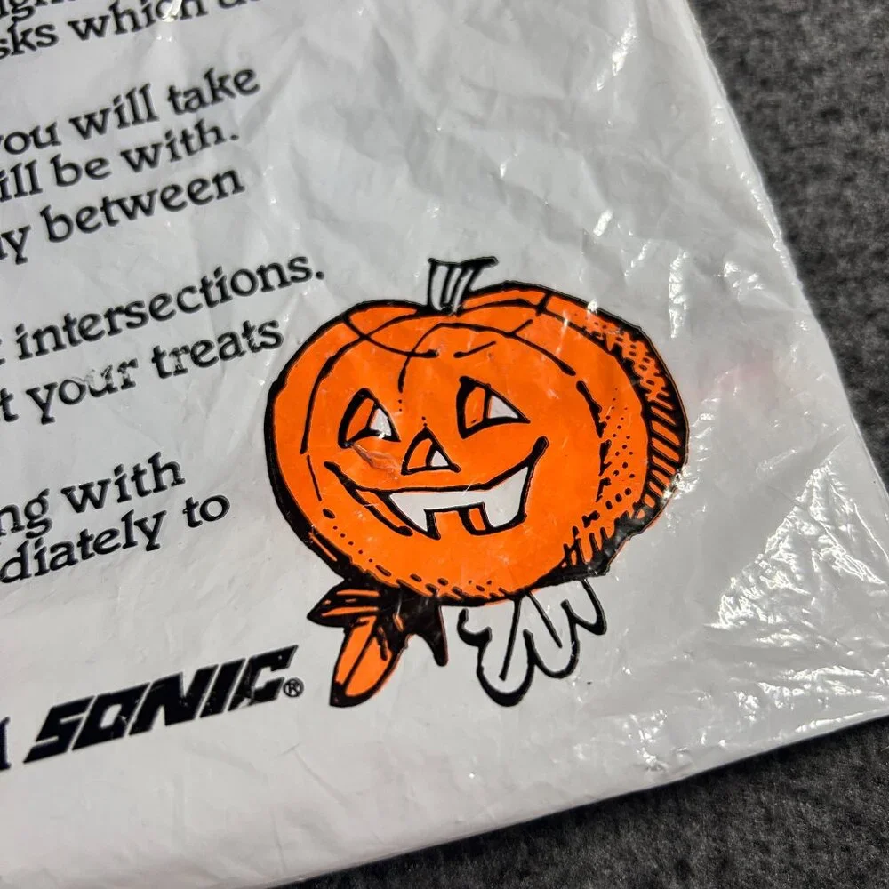 Sonic vintage 90s